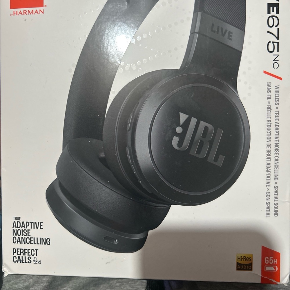JBL Black Wireless Headphones